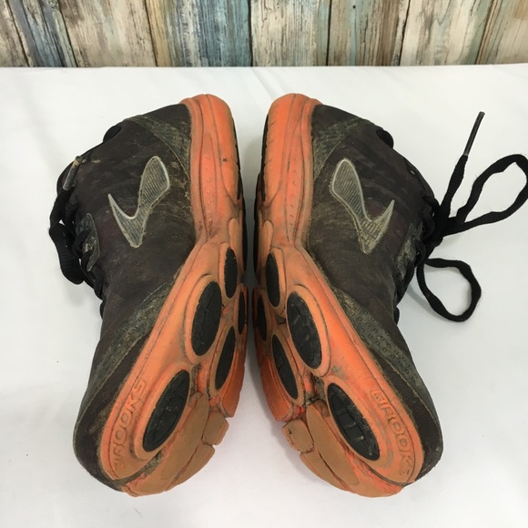 Brooks Pure Connect Lightweight Running Shoes - Picture 7 of 8